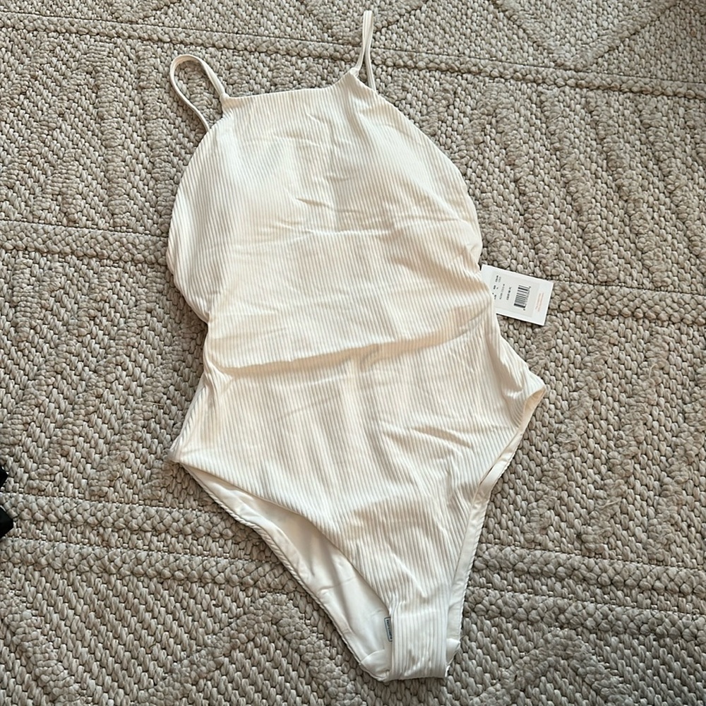 Andie Swim The Asbury One Piece - Picture 3 of 5